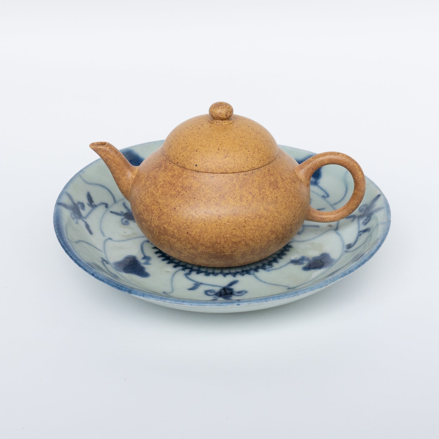 14.5cm Qing Dynasty Lingzhi Plate/Teaboat