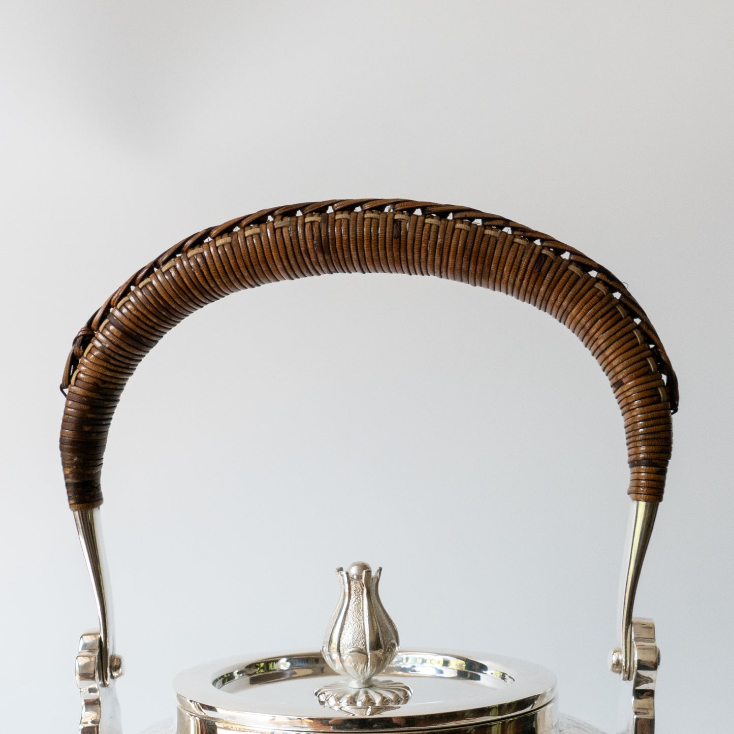 1.2L .999 Silver Kettle (Carved)