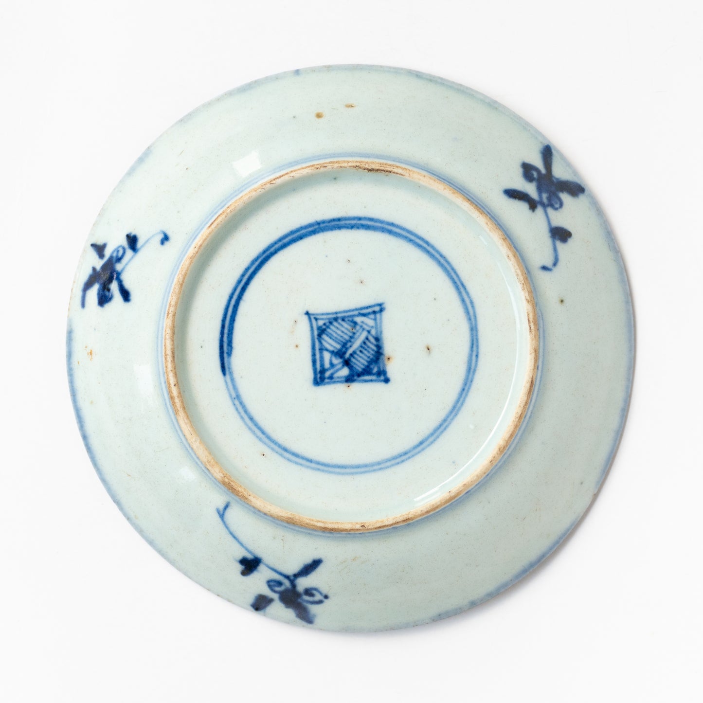 14.8 cm Qing Dynasty Lingzhi Plate/Teaboat