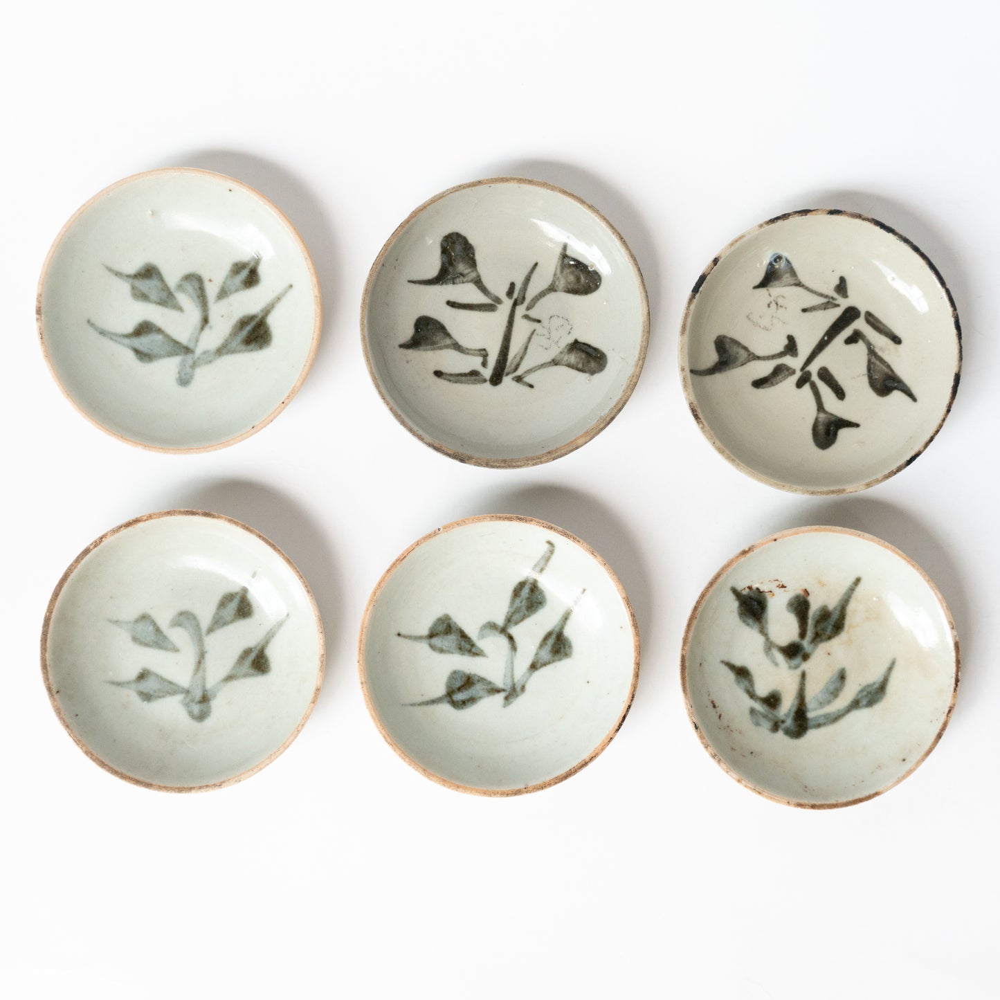 7.3cm Qing Dynasty Flower Cup Saucer