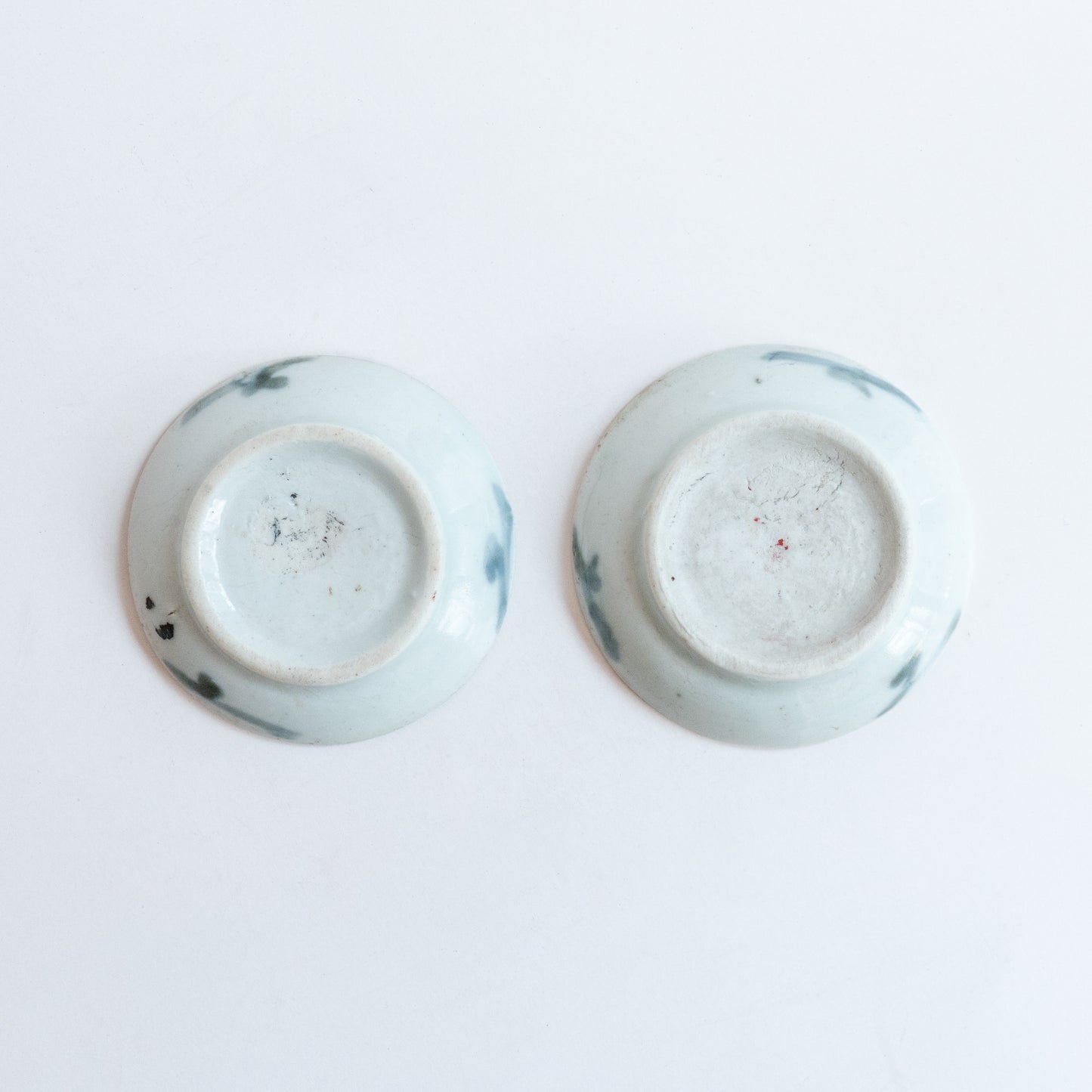 7.5-7.8cm Qing Dynasty Flower Cup Saucers (Pair)