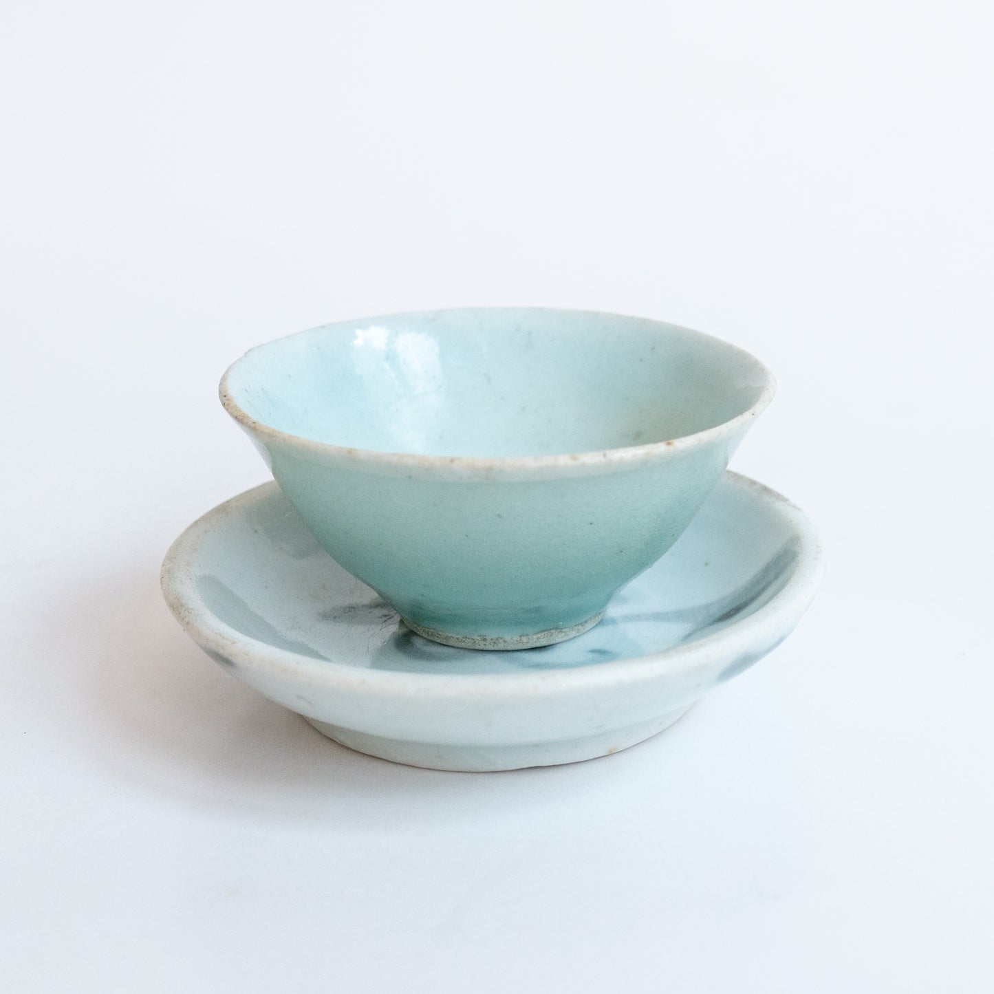 7.5-7.8cm Qing Dynasty Flower Cup Saucers (Pair)