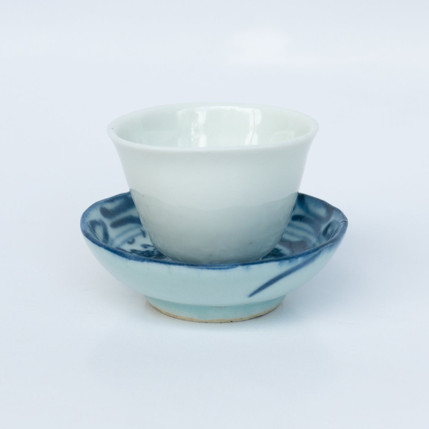 8-8.4cm Qing Dynasty Bird Cup Saucer