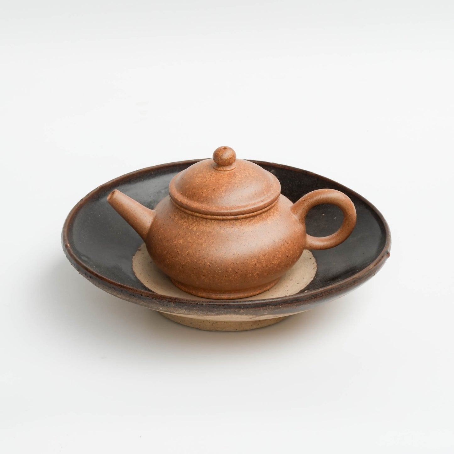 14.8cm Antique Black Bowl