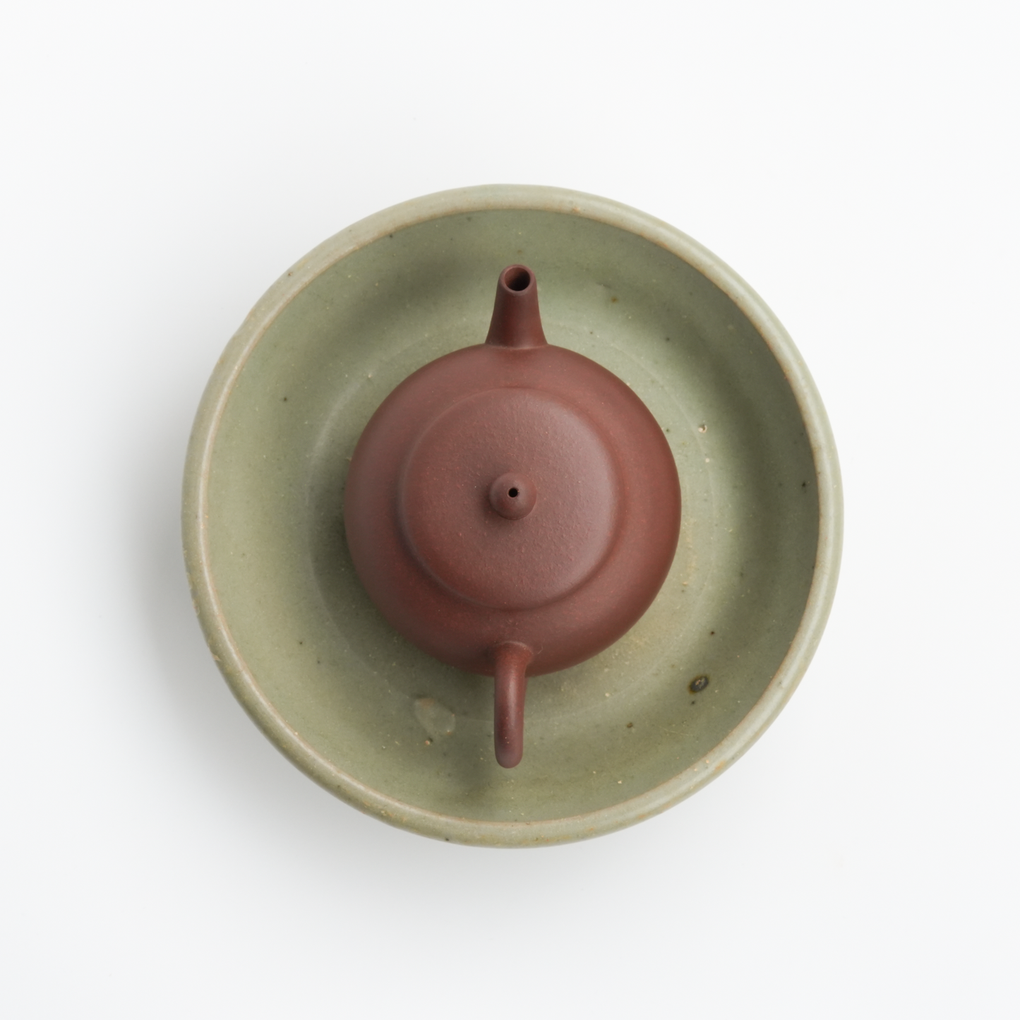 13.6cm Antique Long Quan Kiln Black Plate