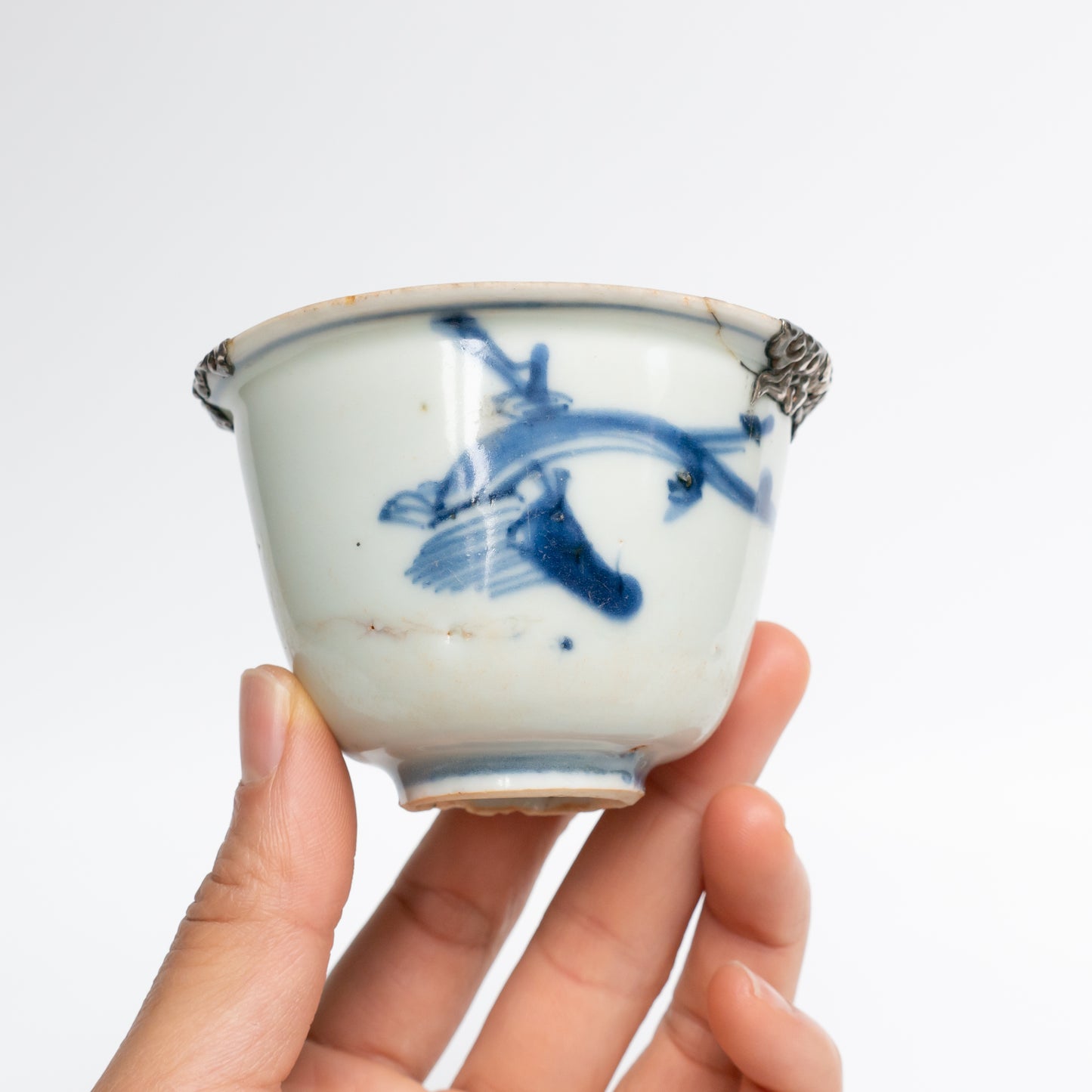 110ml Ming Dynasty Dragon Teacup (Silver repair)