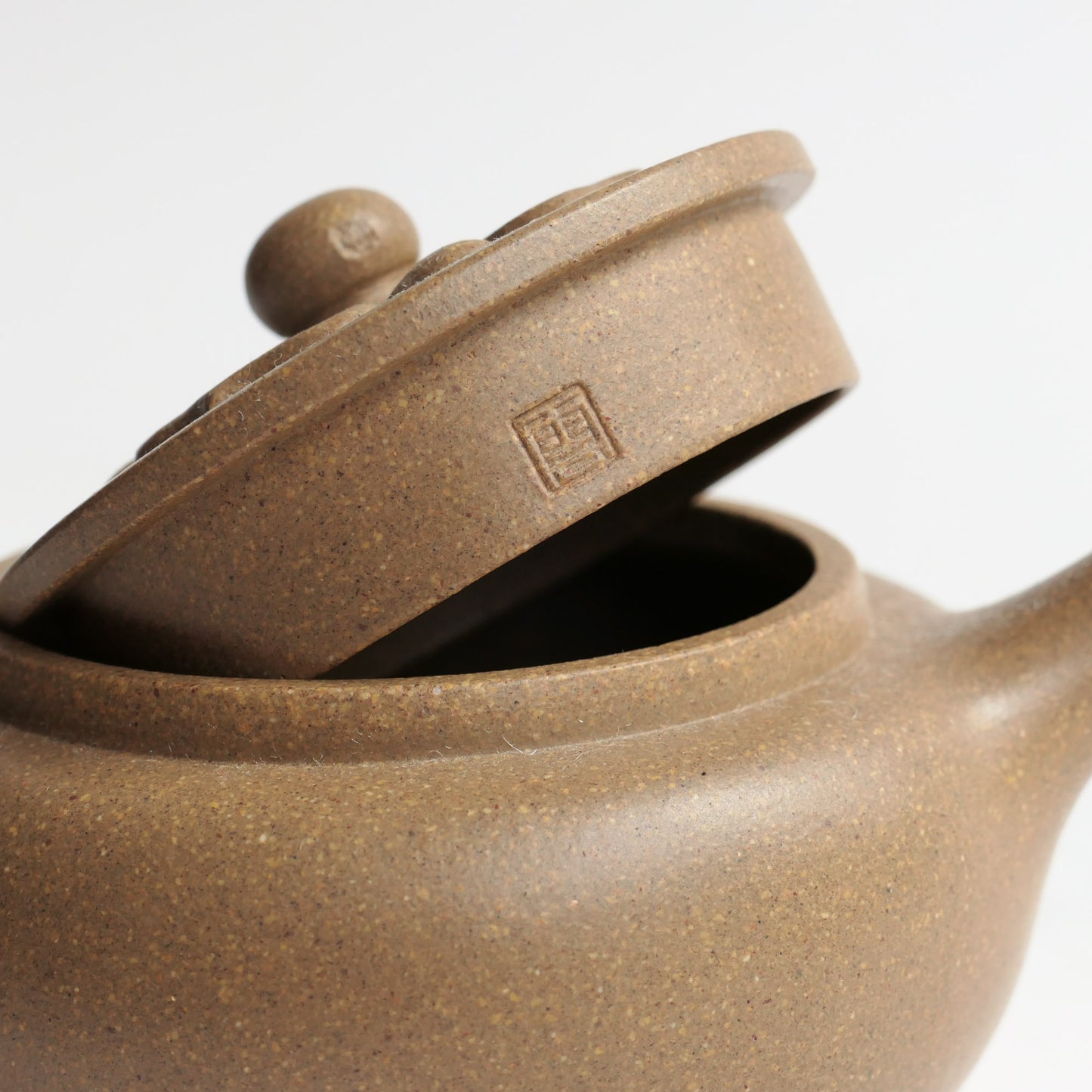 170ml Duanni "Lin Quan Hu" by Hui Xiang Yun