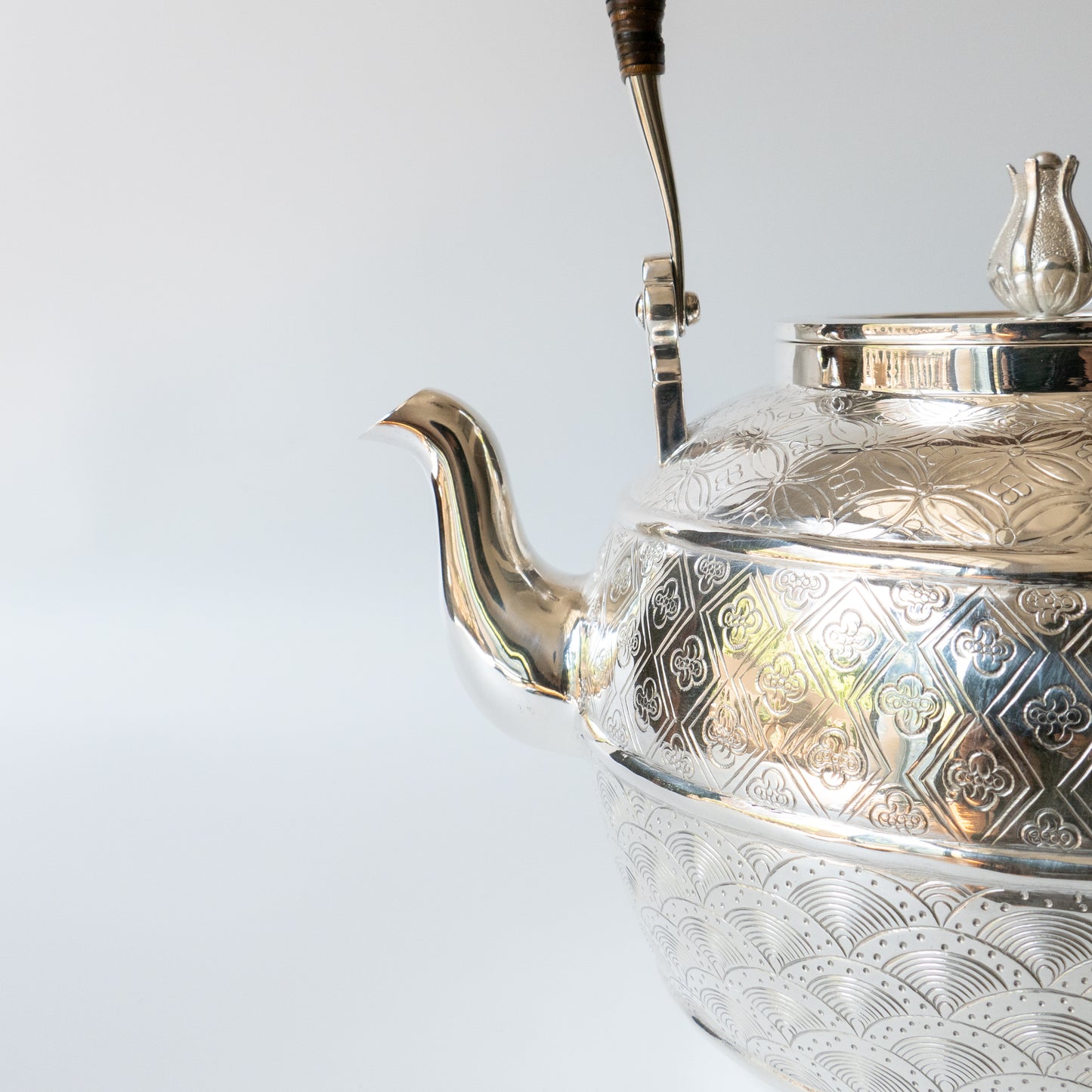 1.2L .999 Silver Kettle (Carved)