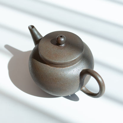 125ml Fang Xia Woodfired - Zhong Cao Qing Yuan Zhu (Round Pearl) Yixing Teapot C