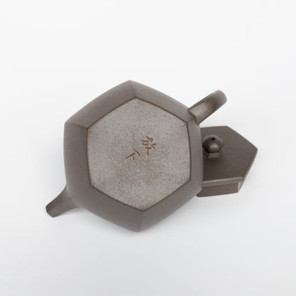130ml Wood Fired Fang Xia - Da Hongni Hexagonal Yixing Teapot