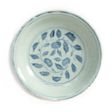 Load image into Gallery viewer, Ming dynasty Flower Plate
