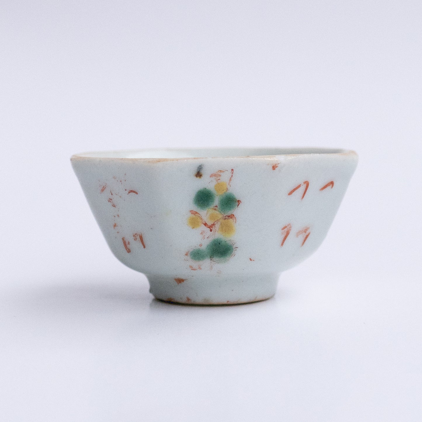 25-35ml Qing Dynasty Hexagonal Color Painted Cup