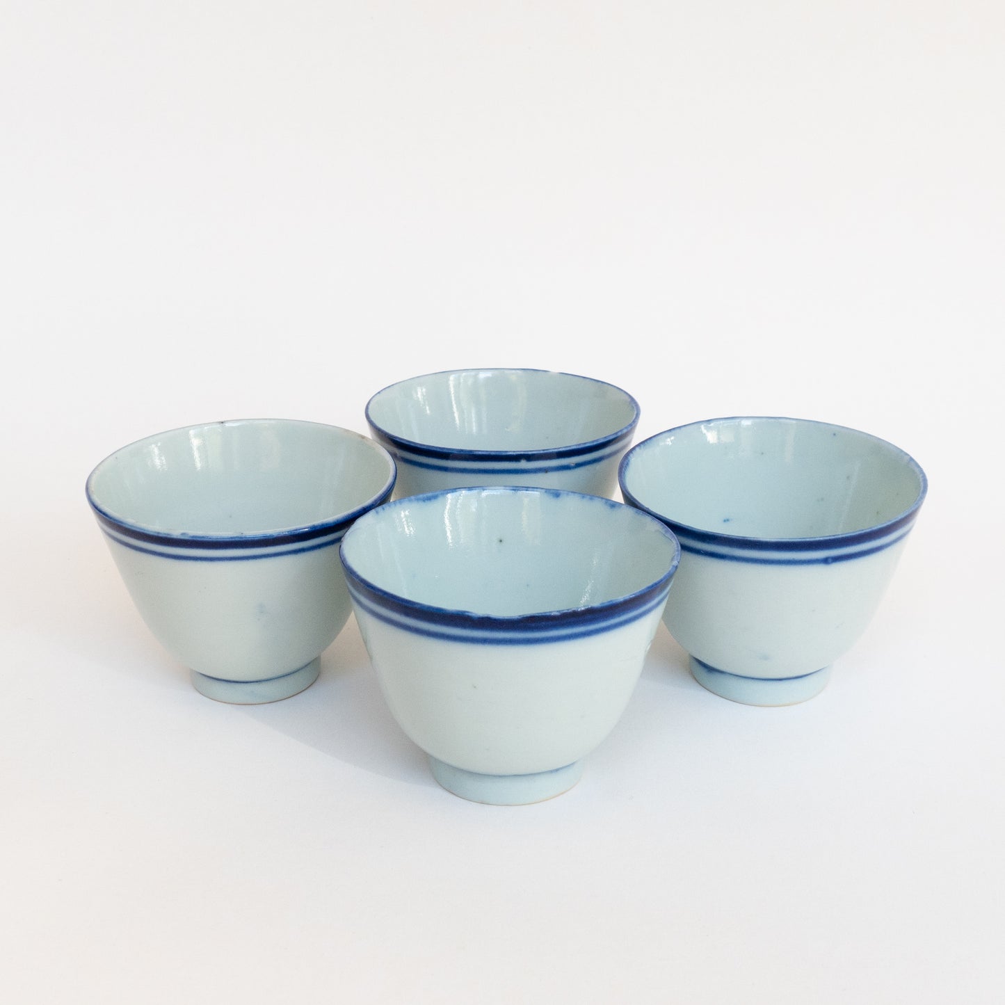 75-85ml Late Qing Dynasty Large Blue Line Cup