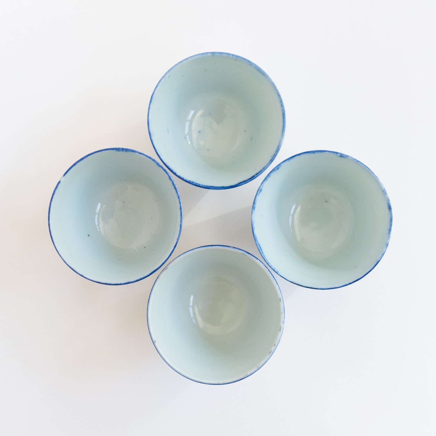 75-85ml Late Qing Dynasty Large Blue Line Cup