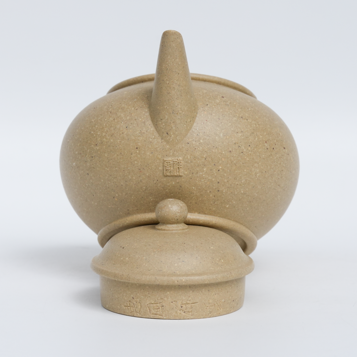 110ml Benshan Lüni Shui Ping by Hui Xiang Yun