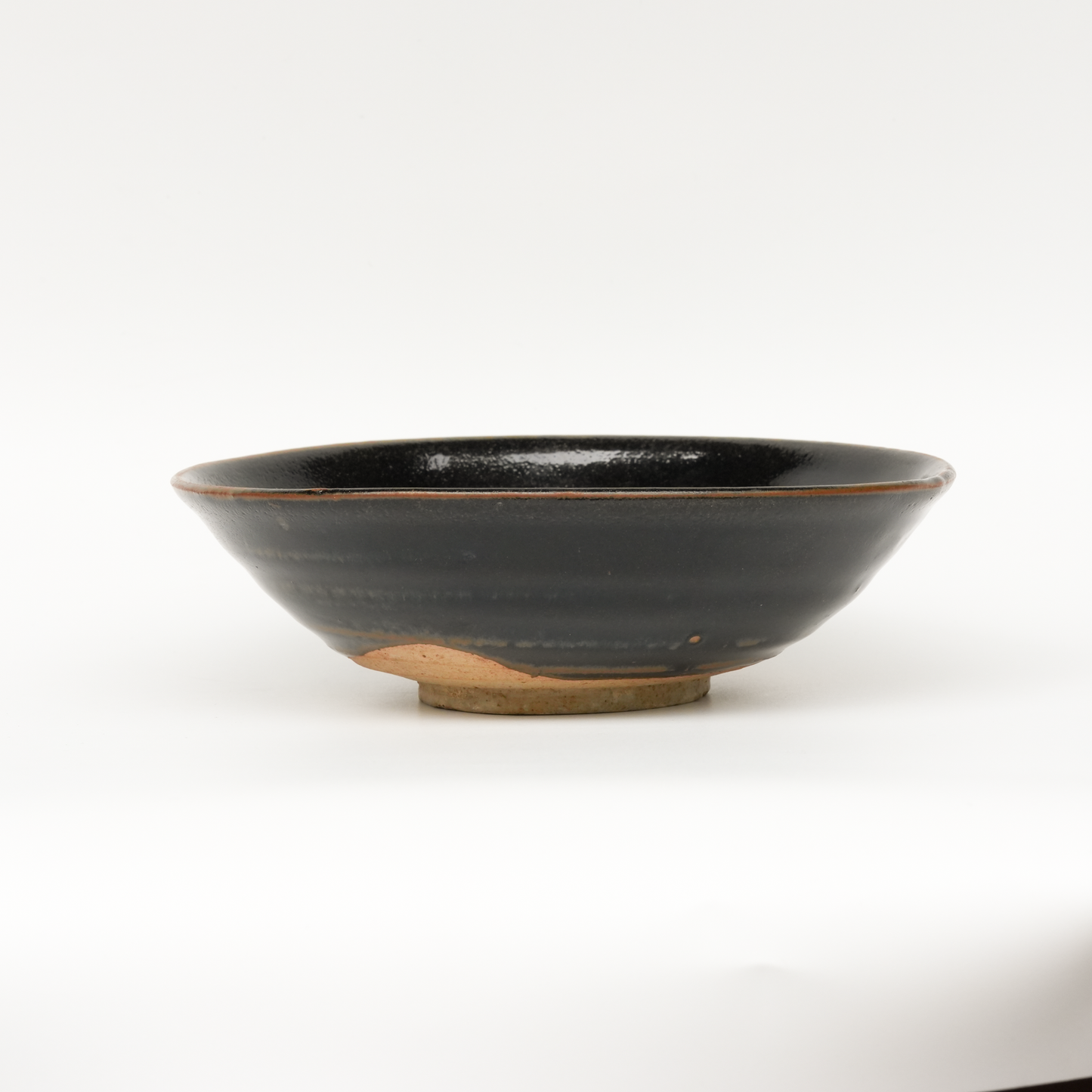 16.8cm Antique Black Bowl