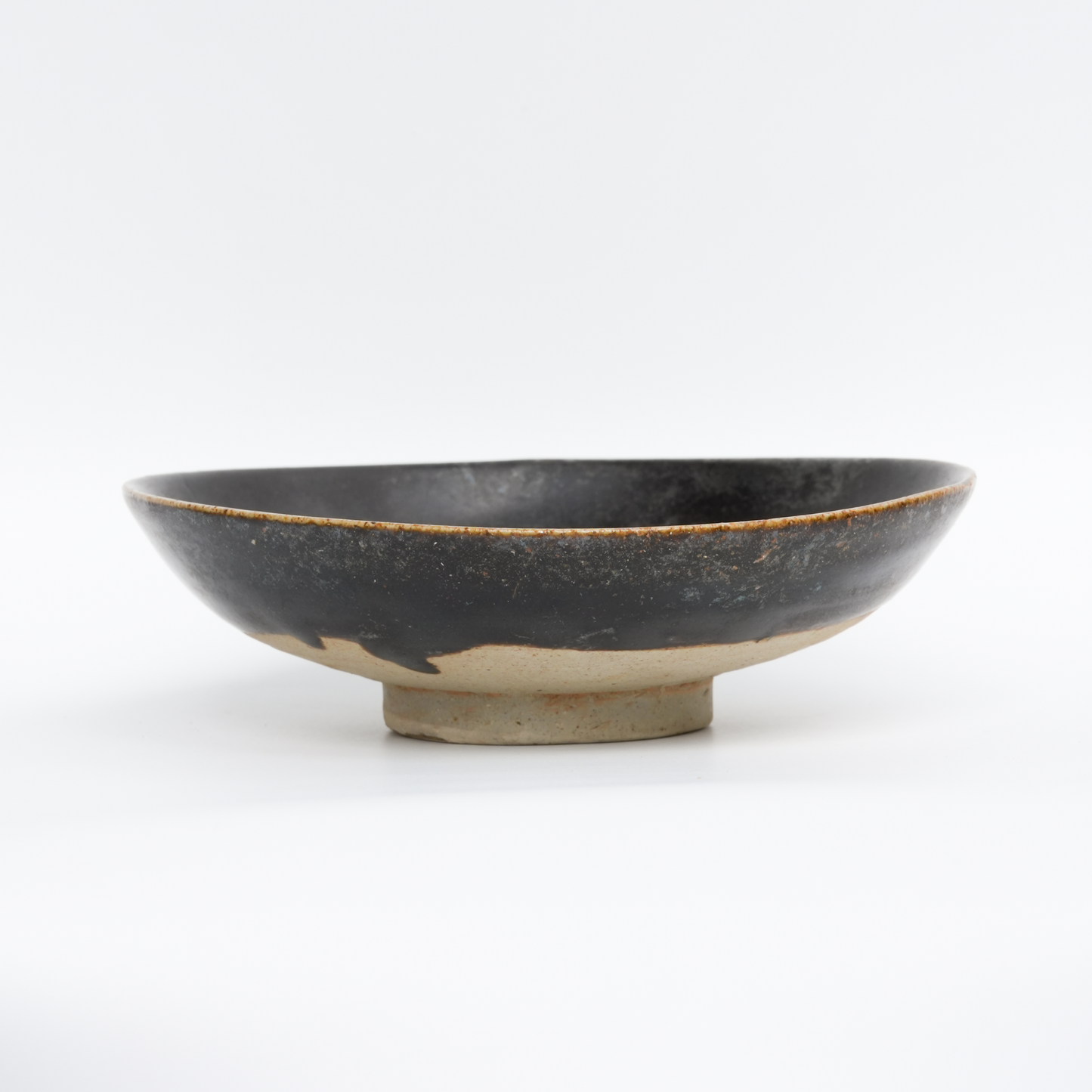 16.5cm Antique Black Bowl