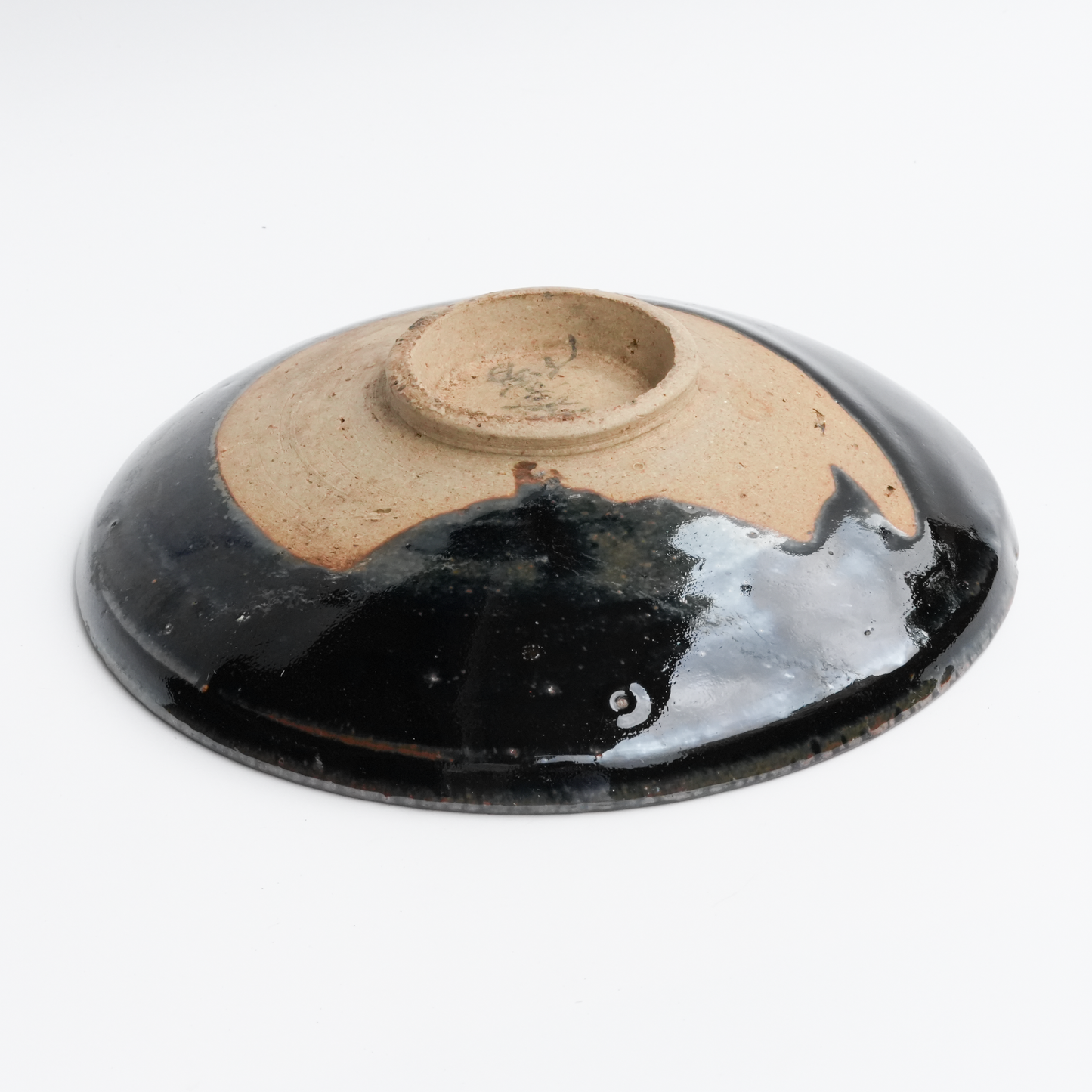16.3cm Antique Black Bowl