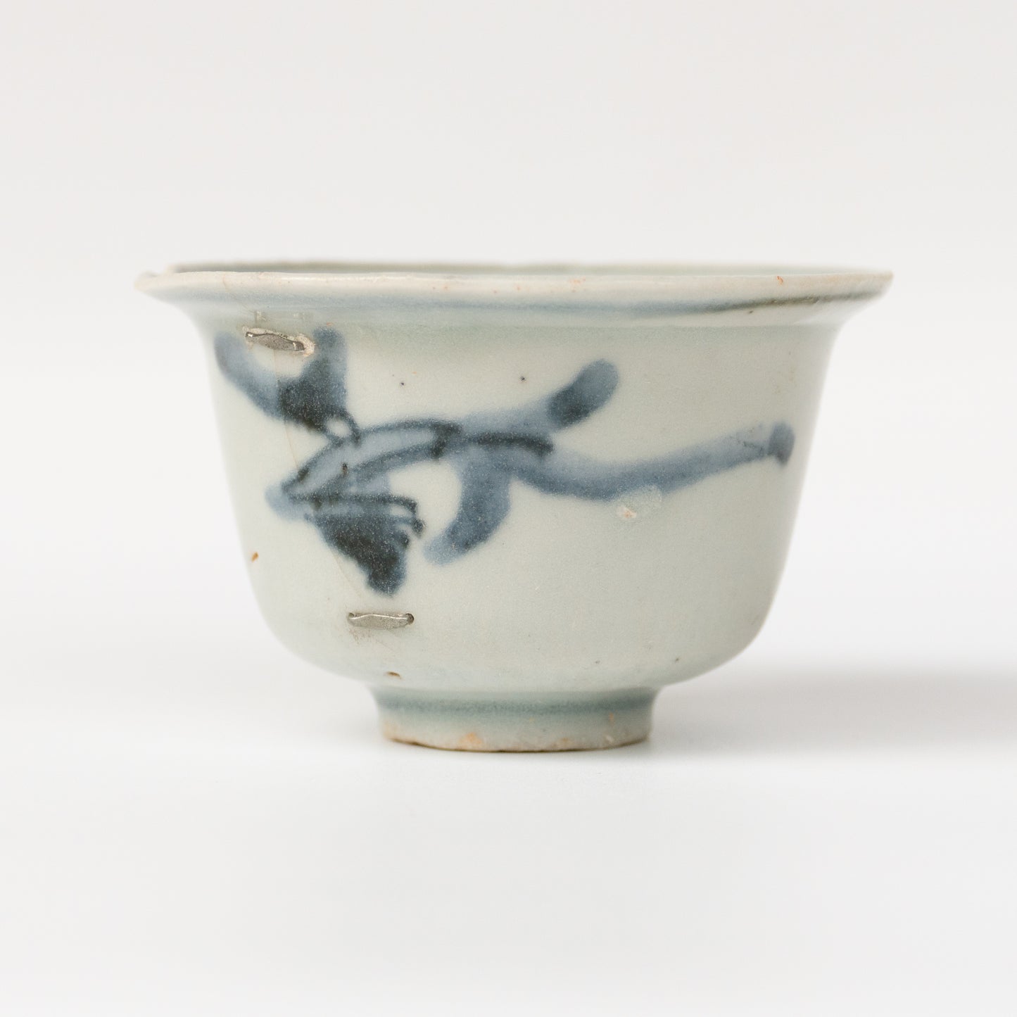 70ml Ming Dynasty Dragon Teacup (Silver repair)