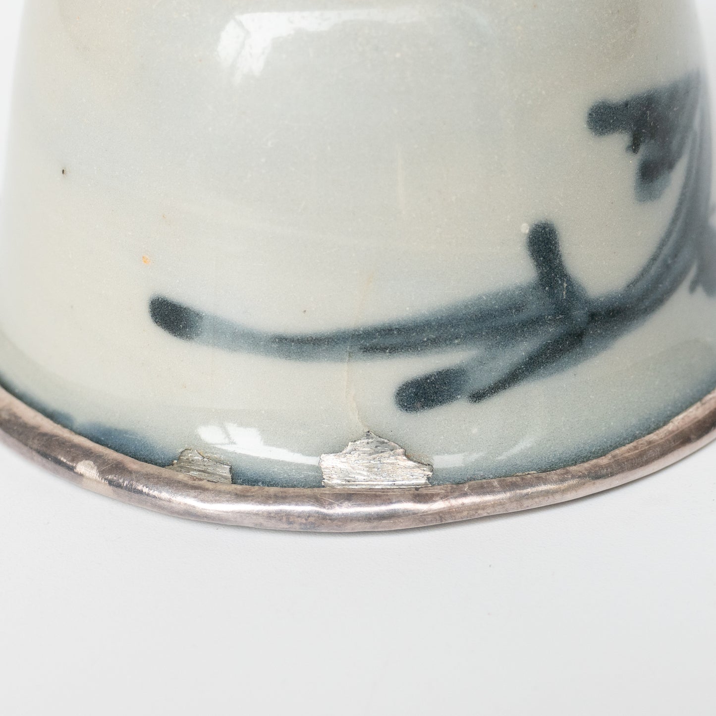 65ml Ming Dynasty Teacup (Silver repair)