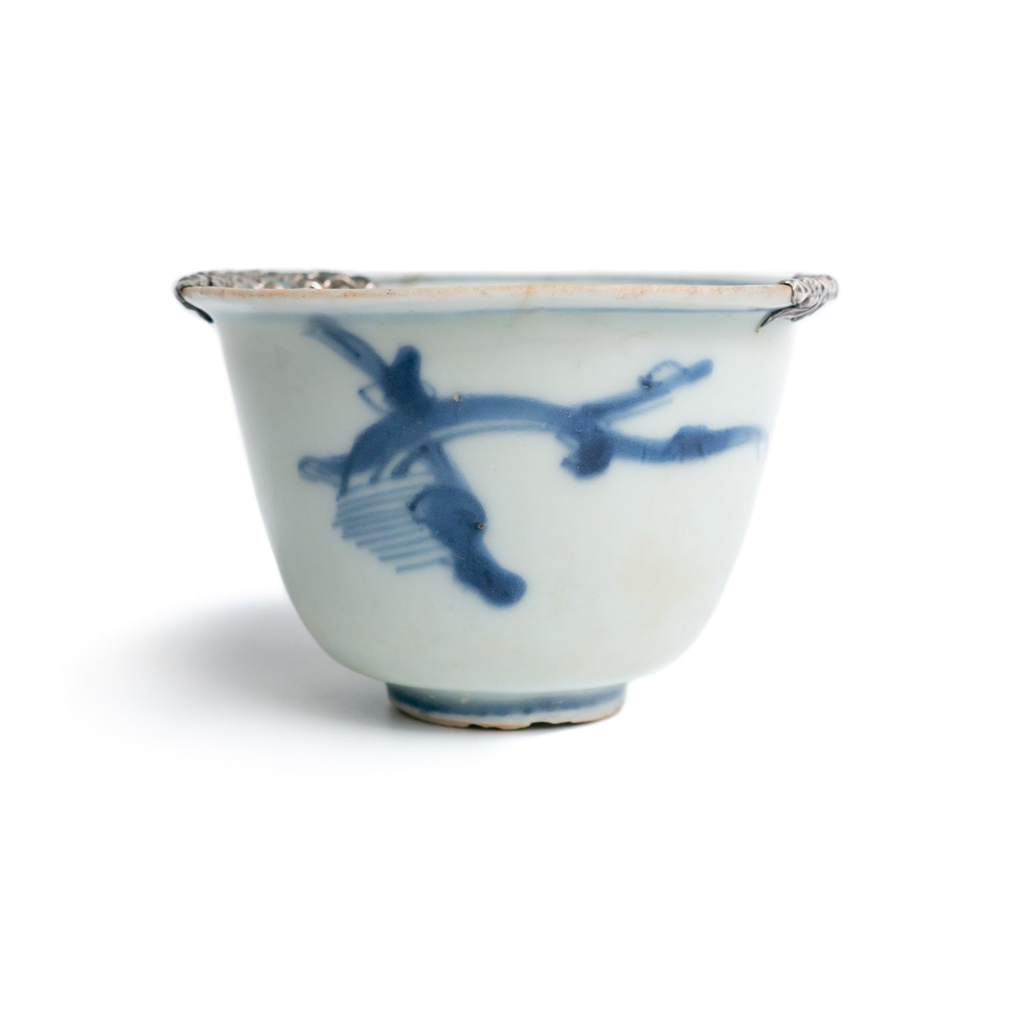 110ml Ming Dynasty Dragon Teacup (Silver repair)