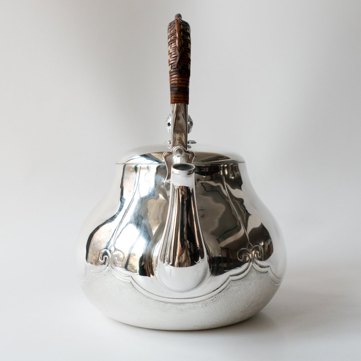 825ml 放下 Silver Kettle (Ginbin) Pure Silver .999 (Copy)