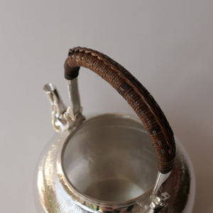 1.2l 放下 Silver Kettle (Ginbin) Pure Silver .999