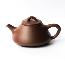 Load image into Gallery viewer, 145ml ZiYe Shi Piao Yixing Teapot by Ma Yong Qiang
