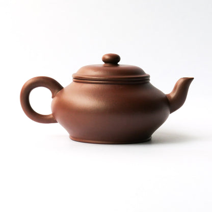 180ml Bian Deng Yixing Teapot by Ma Yong Qiang