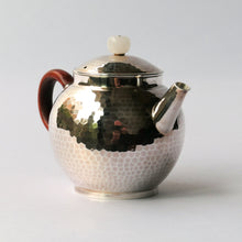 Load image into Gallery viewer, 105ml Julunzhu .995 Silver Teapot

