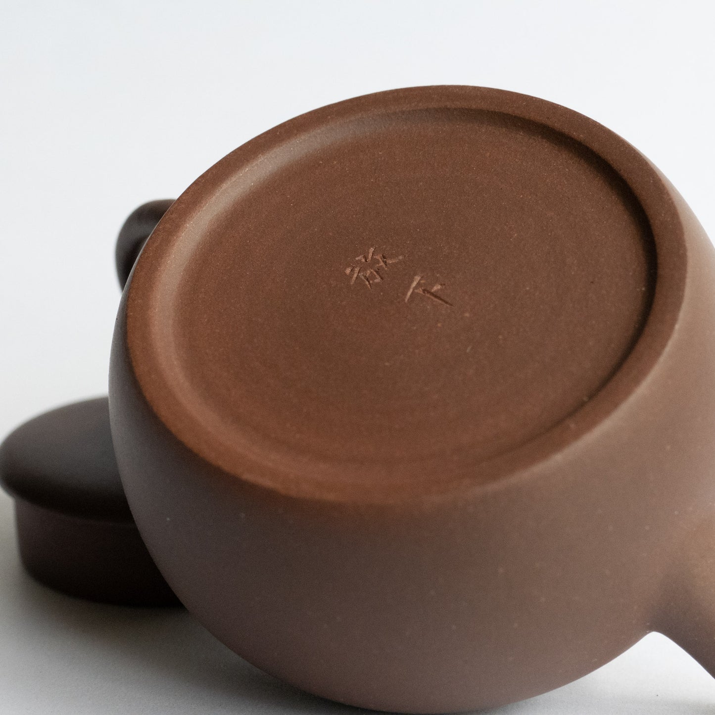 115ml Fang Xia - DiCaoQing 'PingGai' Yixing Teapot