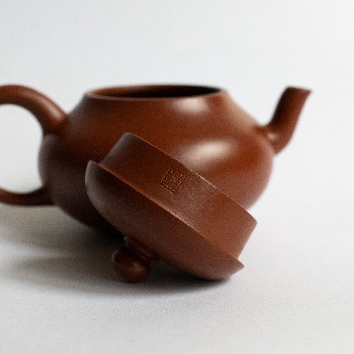 135ml Zhuni Lixing Teapot by Hui Xiang Yun